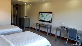 Newtown Plaza Hotel