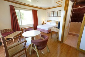Ridgewood Hotel