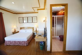 Ridgewood Hotel