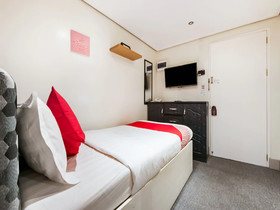Sunset View Ridge Residences by OYO Rooms