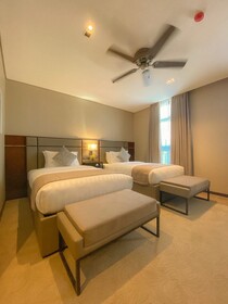 The Plaza Garden Hotel And Residences
