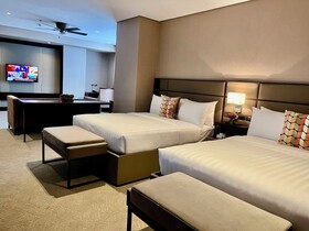 The Plaza Garden Hotel And Residences
