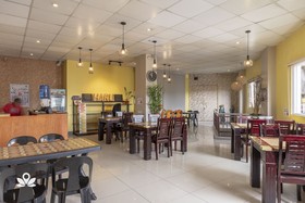 Urban Hotel
