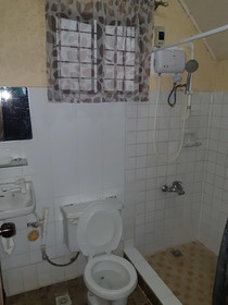 Zya Transient House