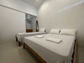 Akkaw Baler Hometel