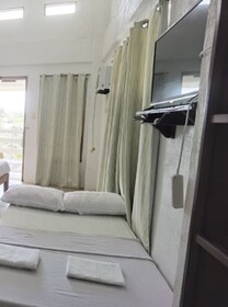 Akkaw Baler Hometel