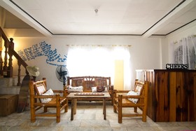 Go Surfari House
