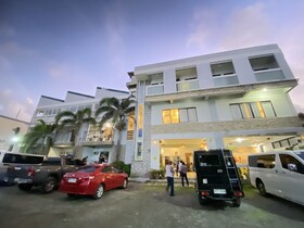 Pacific Waves Inn (Annex)