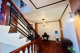 Mc's L Transient House