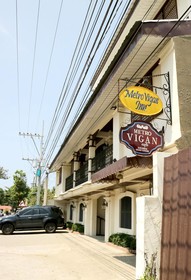 Metro Vigan Inn