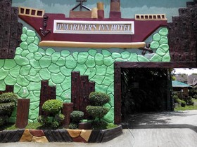 D'Mariners Hotel