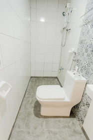 Jill's Residences by OYO Rooms