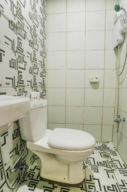 Jill's Residences by OYO Rooms