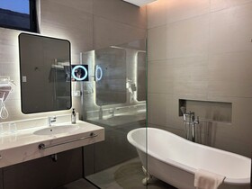 Hudor Resort