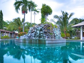 Lacuna Resort