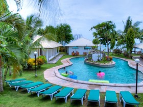 Lacuna Resort