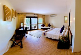 Amun Ini Beach Resort & Spa