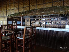 Coco White Beach Resort
