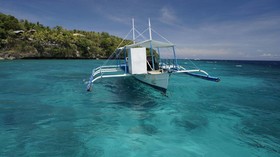 Coco White Beach Resort