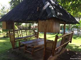 FloWer Beach Resort