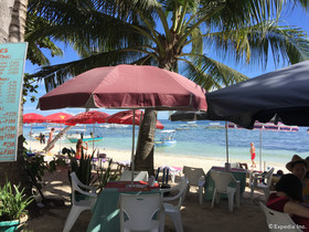 Hayahay Beach Resort