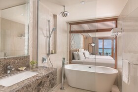 Henann Premier Coast Resort