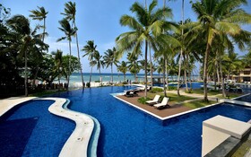 Henann Resort Alona Beach