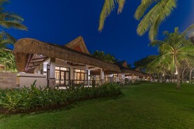 Henann Resort Alona Beach