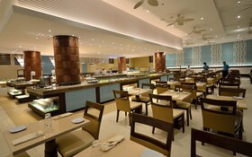 Henann Resort Alona Beach