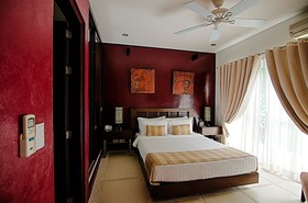 7 Stones Boracay Suites