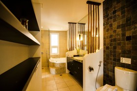 7 Stones Boracay Suites