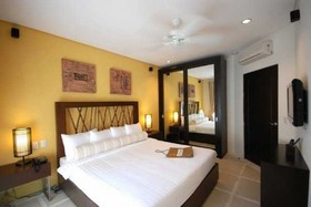7 Stones Boracay Suites