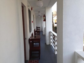 8Colors Beach House