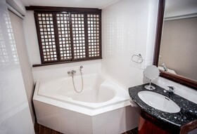 Boracay Mandarin Island Hotel