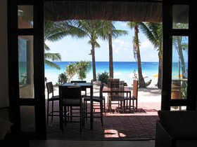 Calypso Beach & Dive Resort