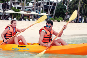 Cocoloco Boracay Beach Resort