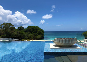 Crimson Resort & Spa Boracay