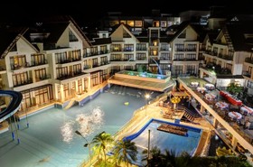 Crown Regency Resort & Convention Center