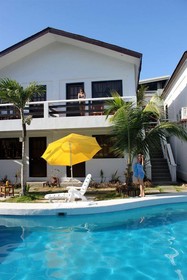 Feliness Resort
