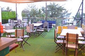 G Executive Hotel Boracay by OYO Rooms