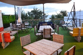 G Executive Hotel Boracay by OYO Rooms