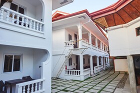 Hotel Gray