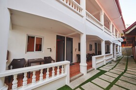 Hotel Gray