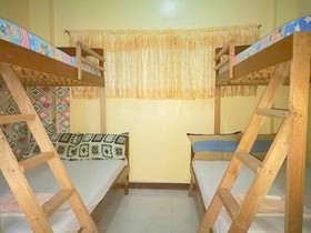 Liraz Ville Pension House