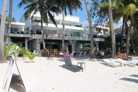 Oro Beach Resort