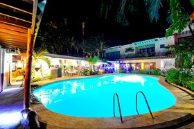 Red Coconut Beach Hotel