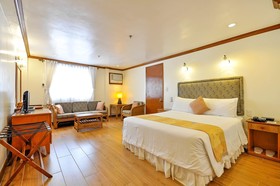 Red Coconut Beach Hotel