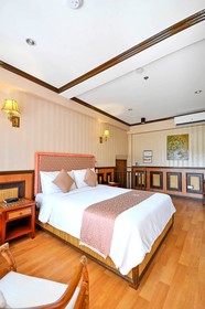Red Coconut Beach Hotel