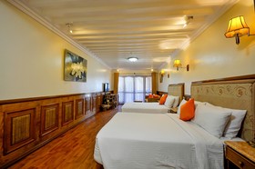 Red Coconut Beach Hotel