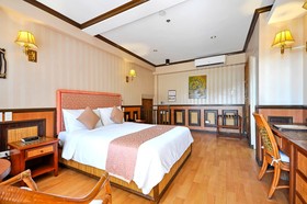 Red Coconut Beach Hotel